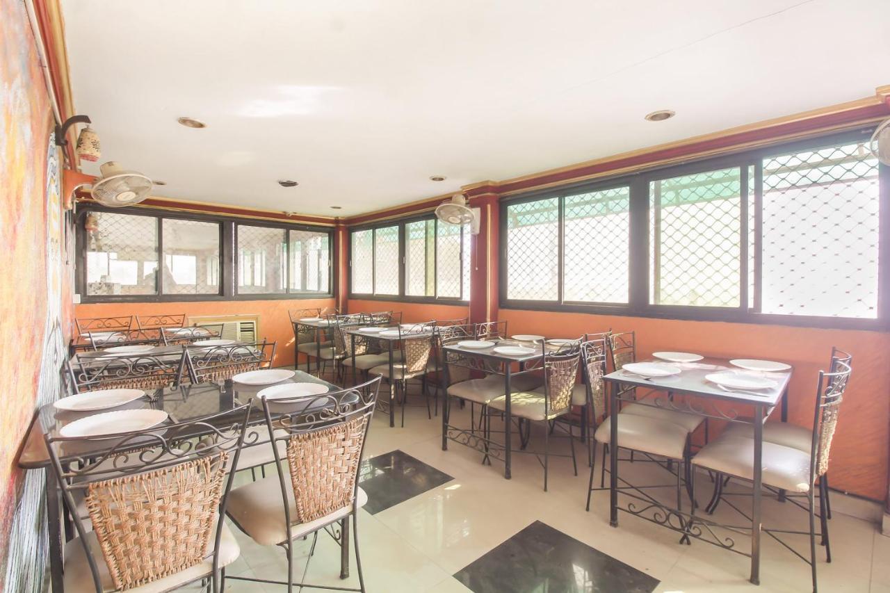 Oyo 11389 Hotel Ng Palace Джайпур Екстериор снимка